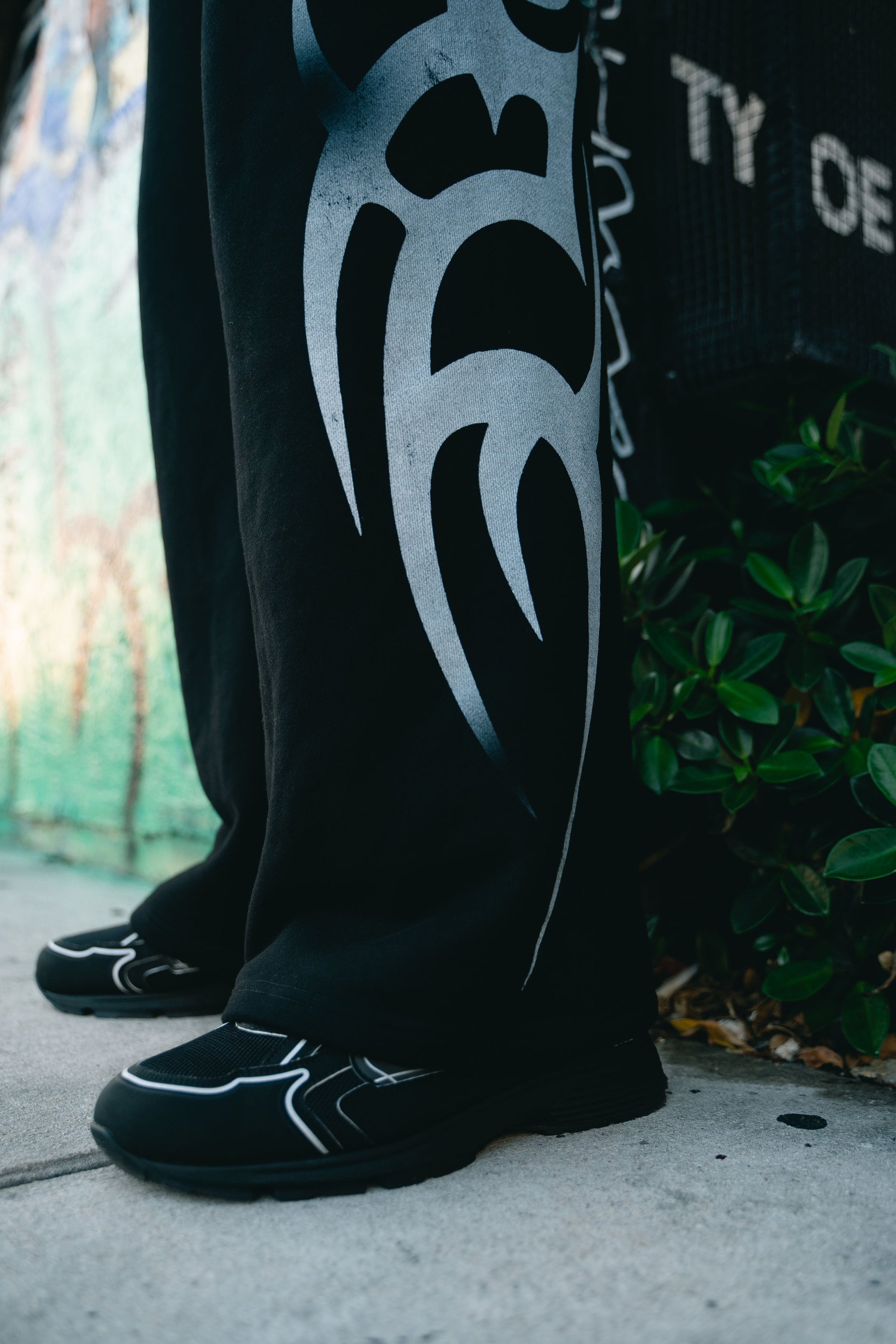 Unbreakable Flame Black