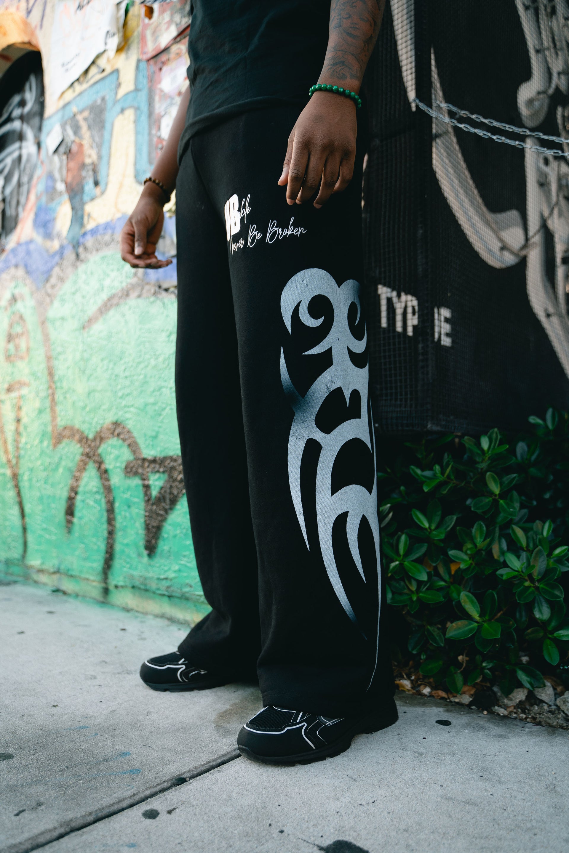 Unbreakable Flame Black